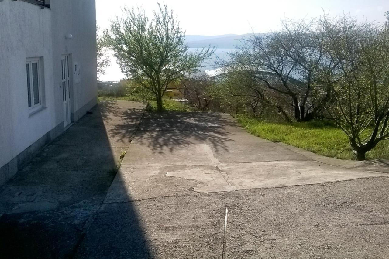 Apartments With A Parking Space Senj - 11520 Exterior foto